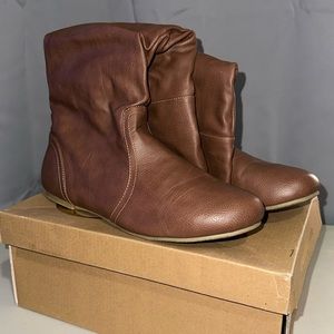 Charlotte Russe brown boots